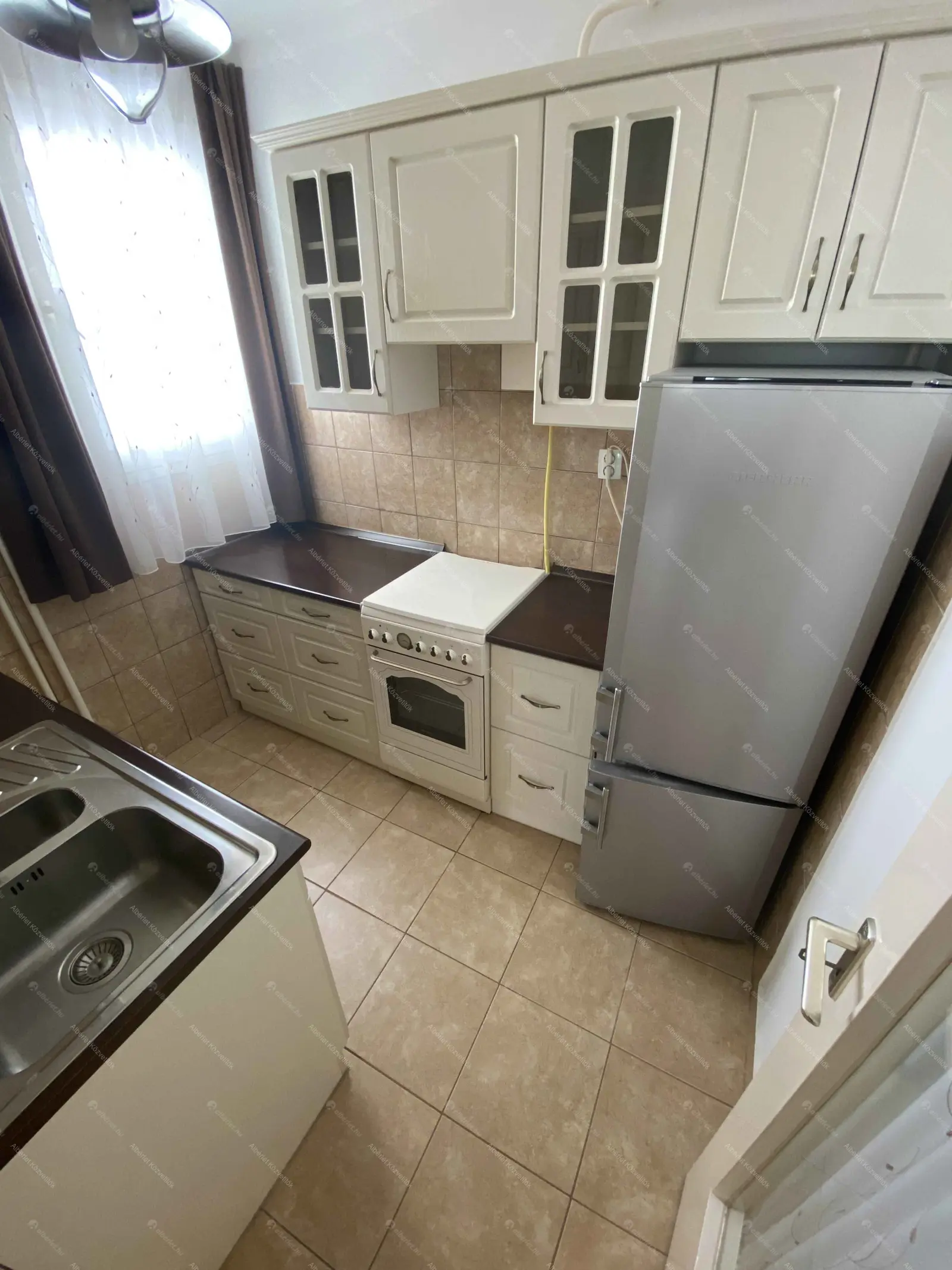 Kiadó albérlet 220000 Ft/hó áron: Budapest, II. kerület  Petrezselyem utca. Mérete: 56 nm, 2 szobás | Alberlet.hu - 6674923