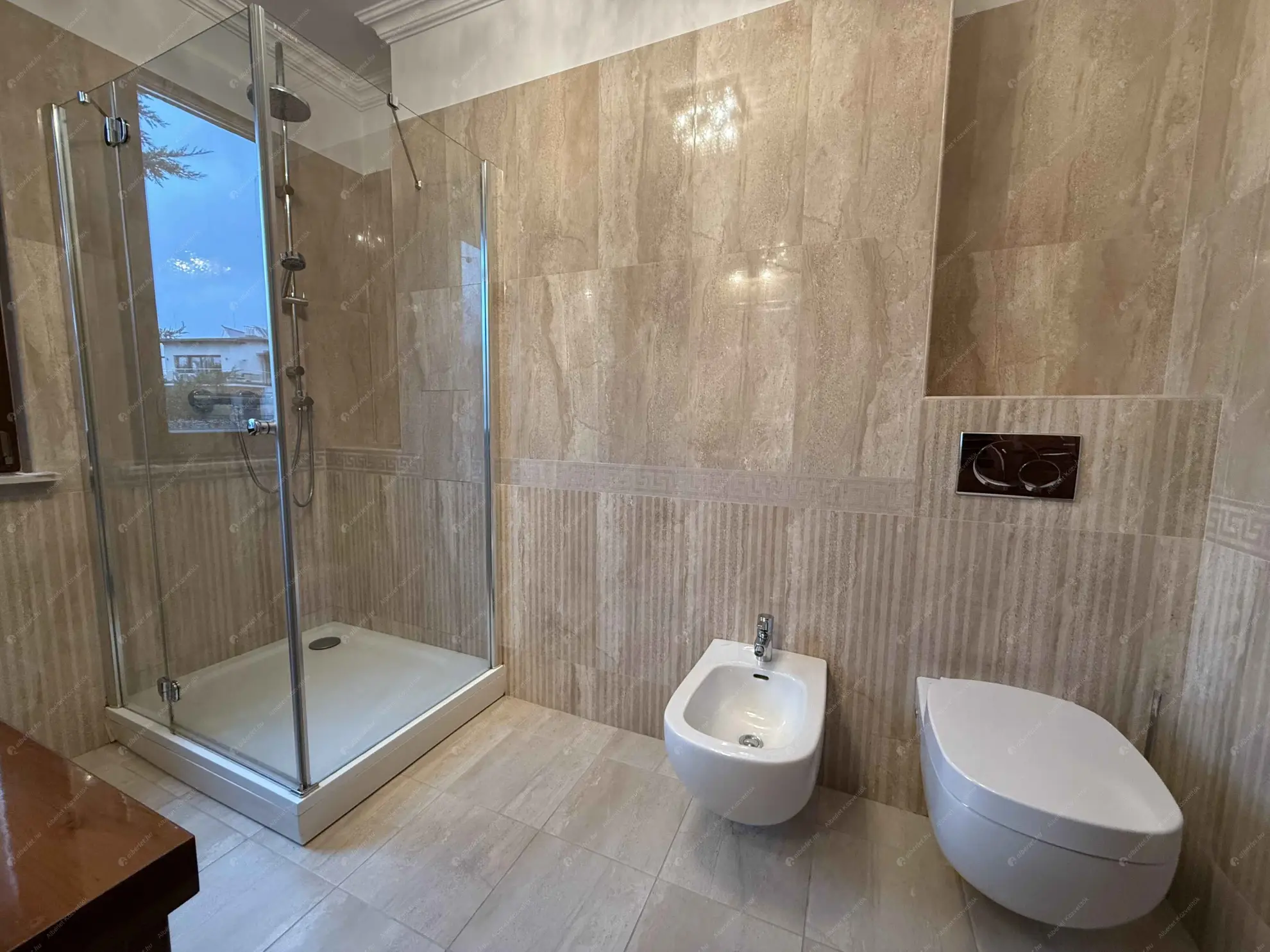 Kiadó albérlet 460000 Ft/hó áron: Budapest, II. kerület  Pusztaszeri út. Mérete: 70 nm, 2 szobás | Alberlet.hu - 6589427