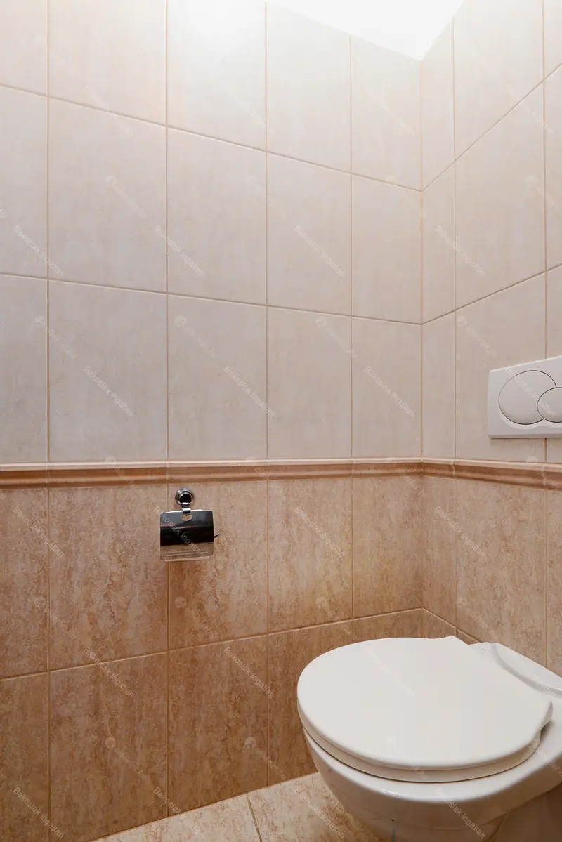 Kiadó albérlet 402000 Ft/hó áron: Budapest, II. kerület  Pusztaszeri út. Mérete: 87 nm, 3 szobás | Alberlet.hu - 5869022