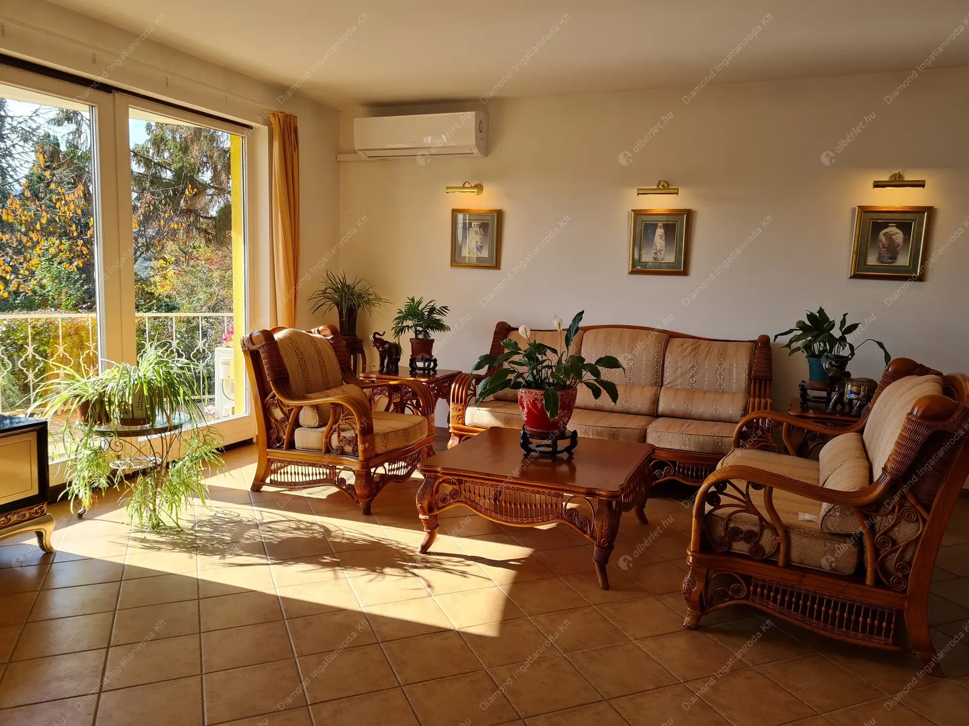 Kiadó albérlet 777000 Ft/hó áron: Budapest, II. kerület  Remetekertvaros  . Mérete: 330 nm, 4 szobás | Alberlet.hu - 5997803