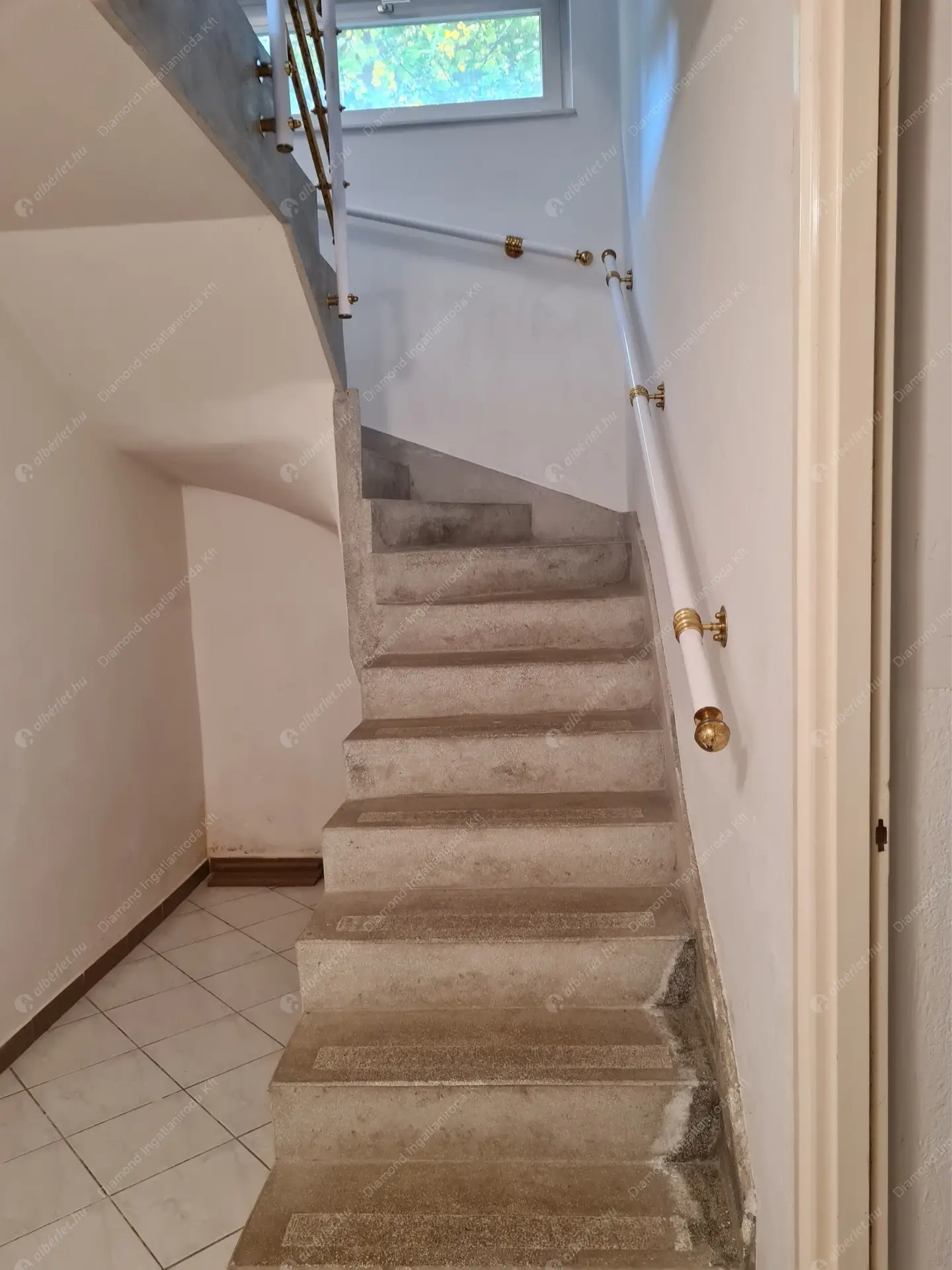 Kiadó albérlet 777000 Ft/hó áron: Budapest, II. kerület  Remetekertvaros  . Mérete: 330 nm, 4 szobás | Alberlet.hu - 5997810