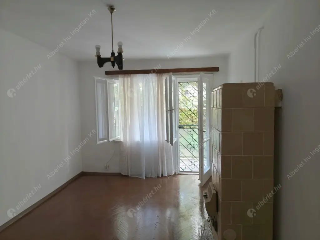 Kiadó albérlet 230000 Ft/hó áron: Budapest, II. kerület  Rókushegyi lépcső. Mérete: 52 nm, 2 szobás | Alberlet.hu - 6549604