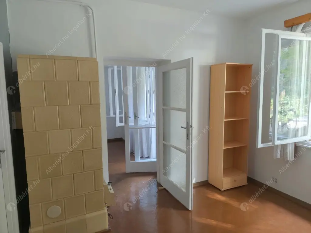 Kiadó albérlet 230000 Ft/hó áron: Budapest, II. kerület  Rókushegyi lépcső. Mérete: 52 nm, 2 szobás | Alberlet.hu - 6549606