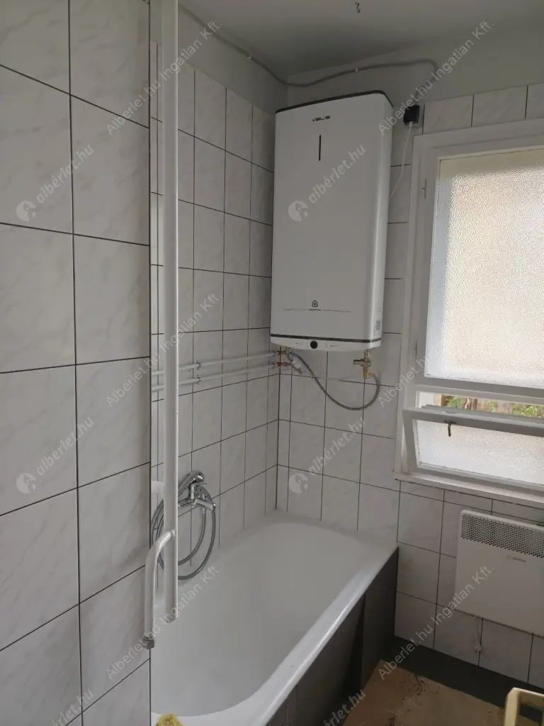 Kiadó albérlet 230000 Ft/hó áron: Budapest, II. kerület  Rókushegyi lépcső. Mérete: 52 nm, 2 szobás | Alberlet.hu - 6549611