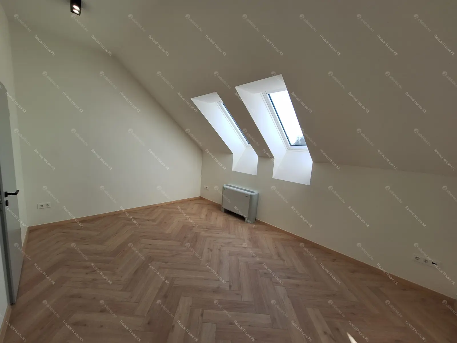 Kiadó albérlet 1318000 Ft/hó áron: Budapest, II. kerület  Rómer Flóris utca. Mérete: 140 nm, 4 szobás | Alberlet.hu - 6661908