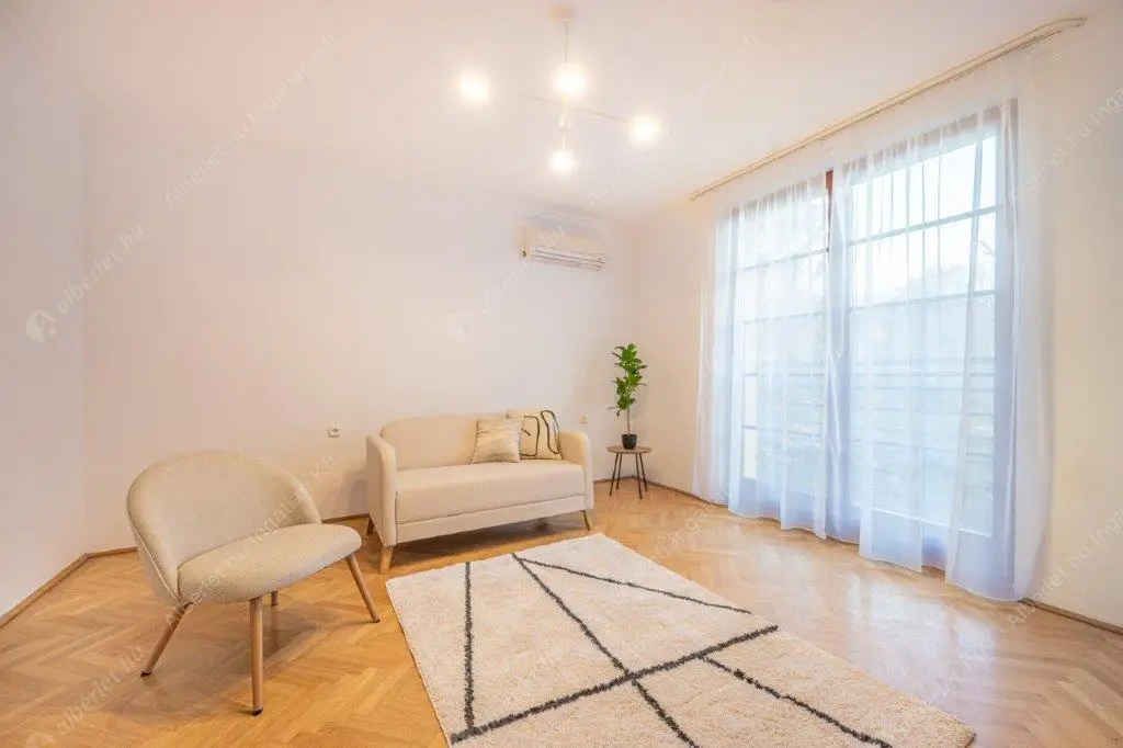 Kiadó albérlet 629000 Ft/hó áron: Budapest, II. kerület  Selyemakác utca. Mérete: 110 nm, 3 szobás | Alberlet.hu - 6615476