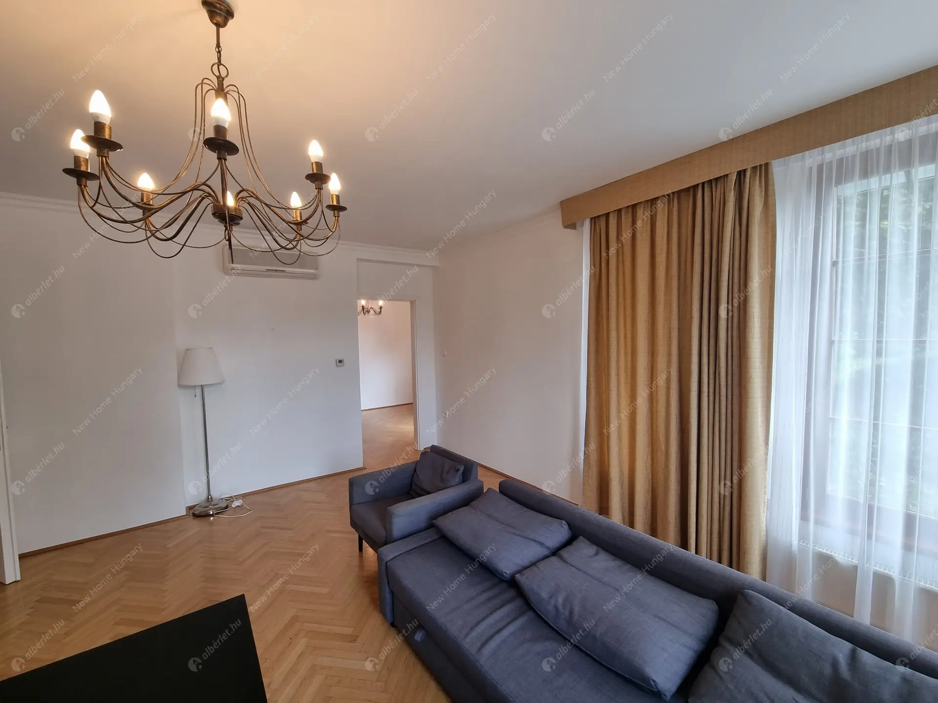 Kiadó albérlet 1135000 Ft/hó áron: Budapest, II. kerület  Selyemakác utca. Mérete: 220 nm, 4 szobás | Alberlet.hu - 6016654