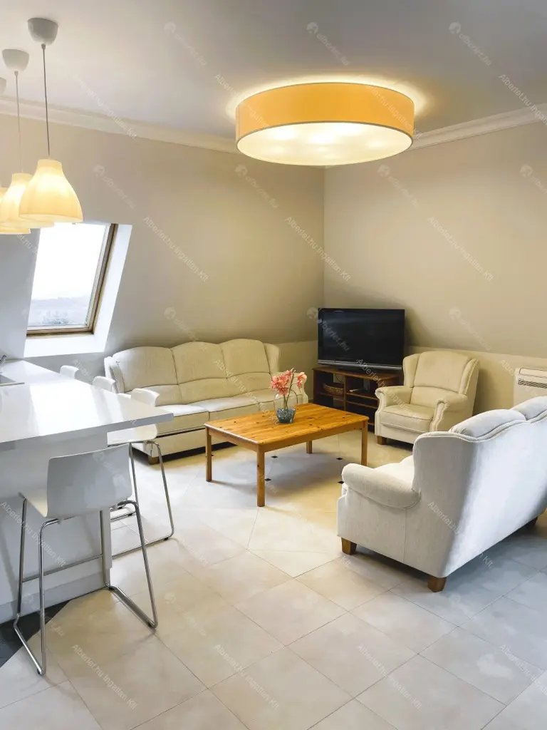 Kiadó albérlet 550000 Ft/hó áron: Budapest, II. kerület  Síp utca. Mérete: 100 nm, 4 szobás | Alberlet.hu - 6658565