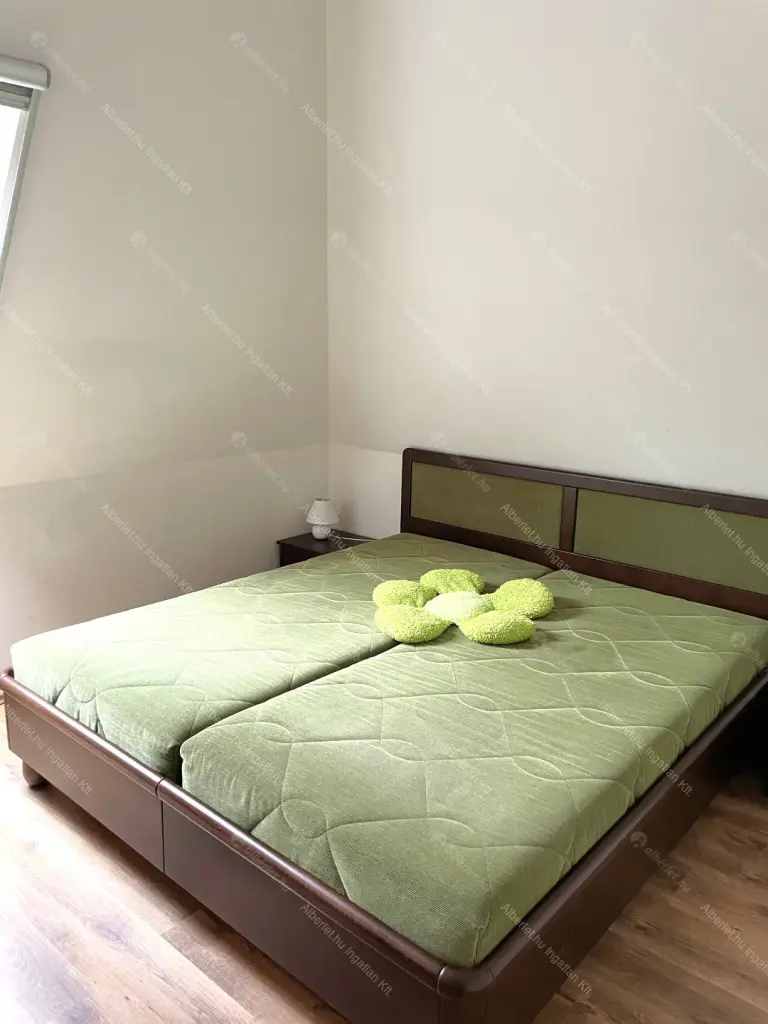 Kiadó albérlet 550000 Ft/hó áron: Budapest, II. kerület  Síp utca. Mérete: 100 nm, 4 szobás | Alberlet.hu - 6658568