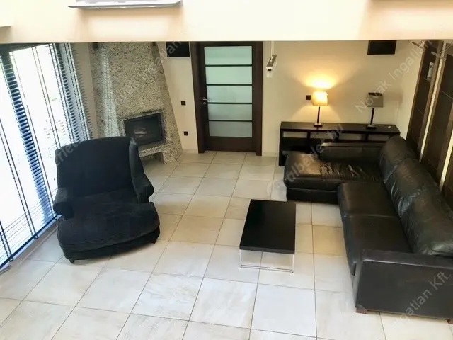 Kiadó albérlet 1917000 Ft/hó áron: Budapest, II. kerület  Sólyomvölgy utca. Mérete: 230 nm, 6 szobás | Alberlet.hu - 6587744