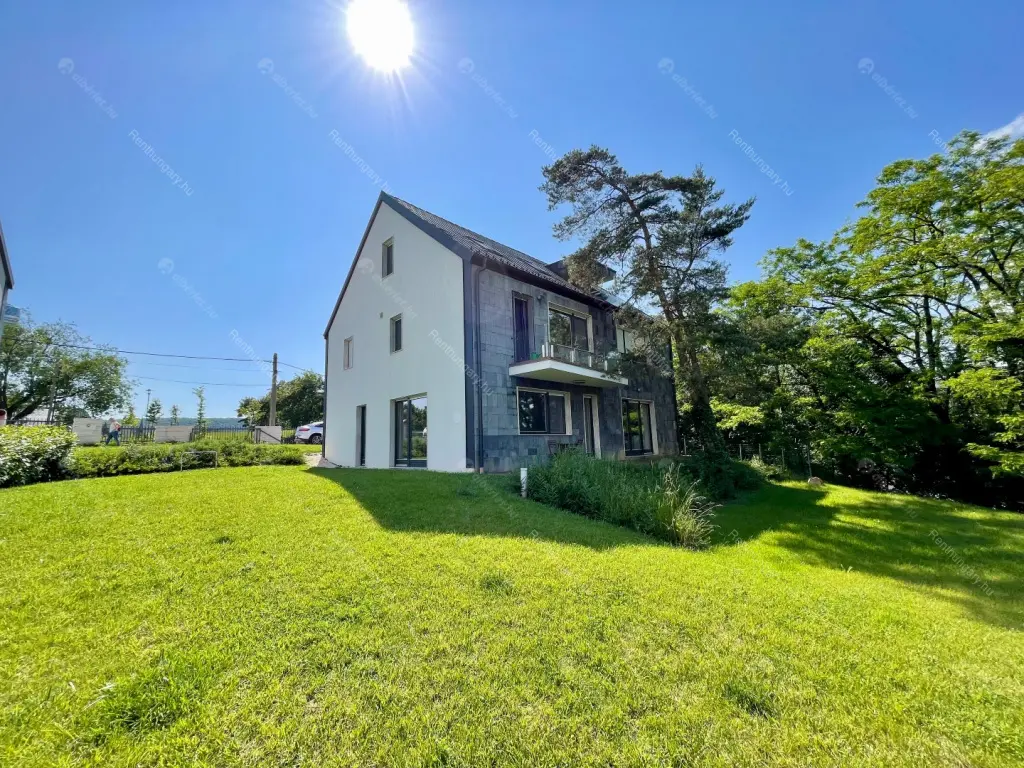 Kiadó albérlet 579000 Ft/hó áron: Budapest, II. kerület  Szabadság utca. Mérete: 110 nm, 3 szobás | Alberlet.hu - 6665895