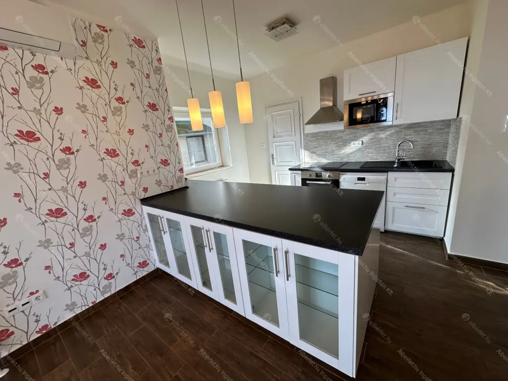 Kiadó albérlet 490000 Ft/hó áron: Budapest, II. kerület  Szalamandra köz. Mérete: 80 nm, 3 szobás | Alberlet.hu - 6682512