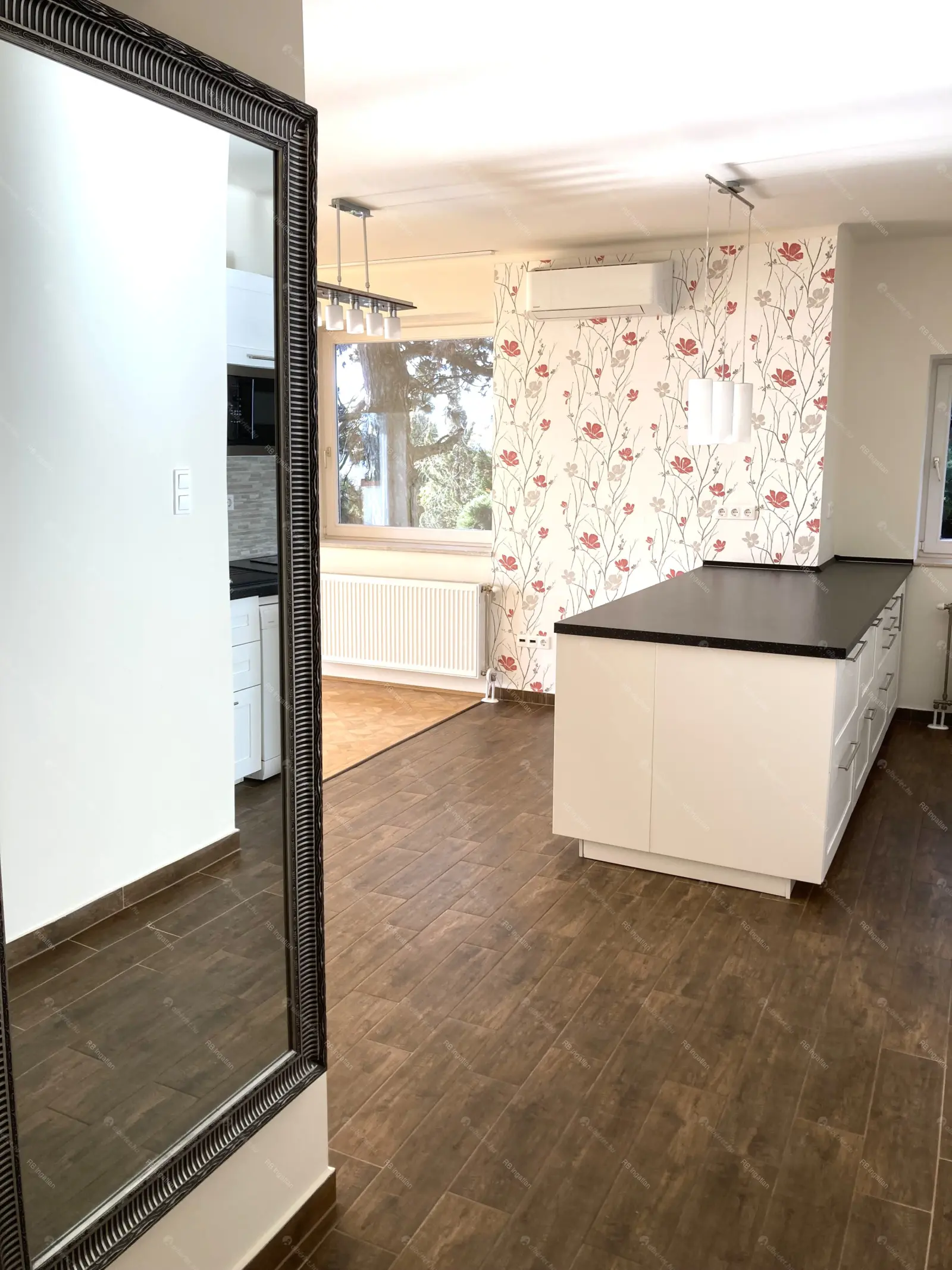 Kiadó albérlet 490000 Ft/hó áron: Budapest, II. kerület  Szalamandra köz. Mérete: 80 nm, 3 szobás | Alberlet.hu - 6667926