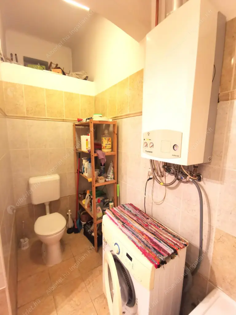 Kiadó albérlet 280000 Ft/hó áron: Budapest, II. kerület  Szász Károly utca. Mérete: 64 nm, 2 szobás | Alberlet.hu - 6604672