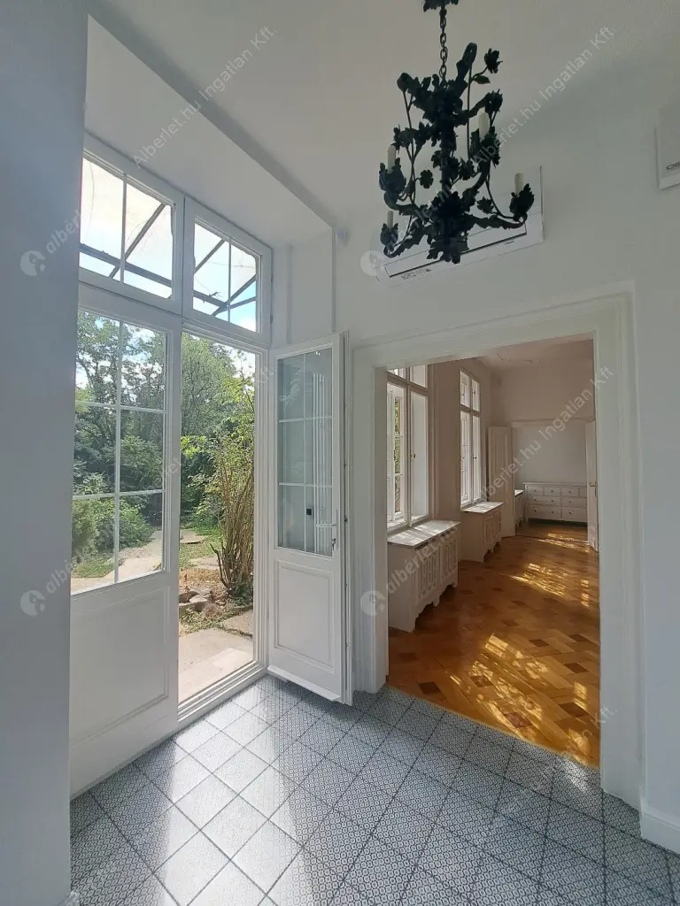 Kiadó albérlet 460000 Ft/hó áron: Budapest, II. kerület  Szemlőhegy utca. Mérete: 60 nm, 2 szobás | Alberlet.hu - 6556907