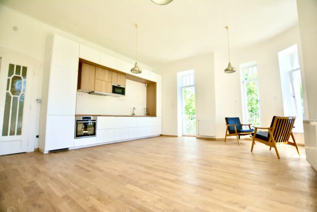 Kiadó albérlet 299000 Ft/hó áron: Budapest, II. kerület  Szemlőhegy utca. Mérete: 65 nm, 2 szobás | Alberlet.hu - 6630270