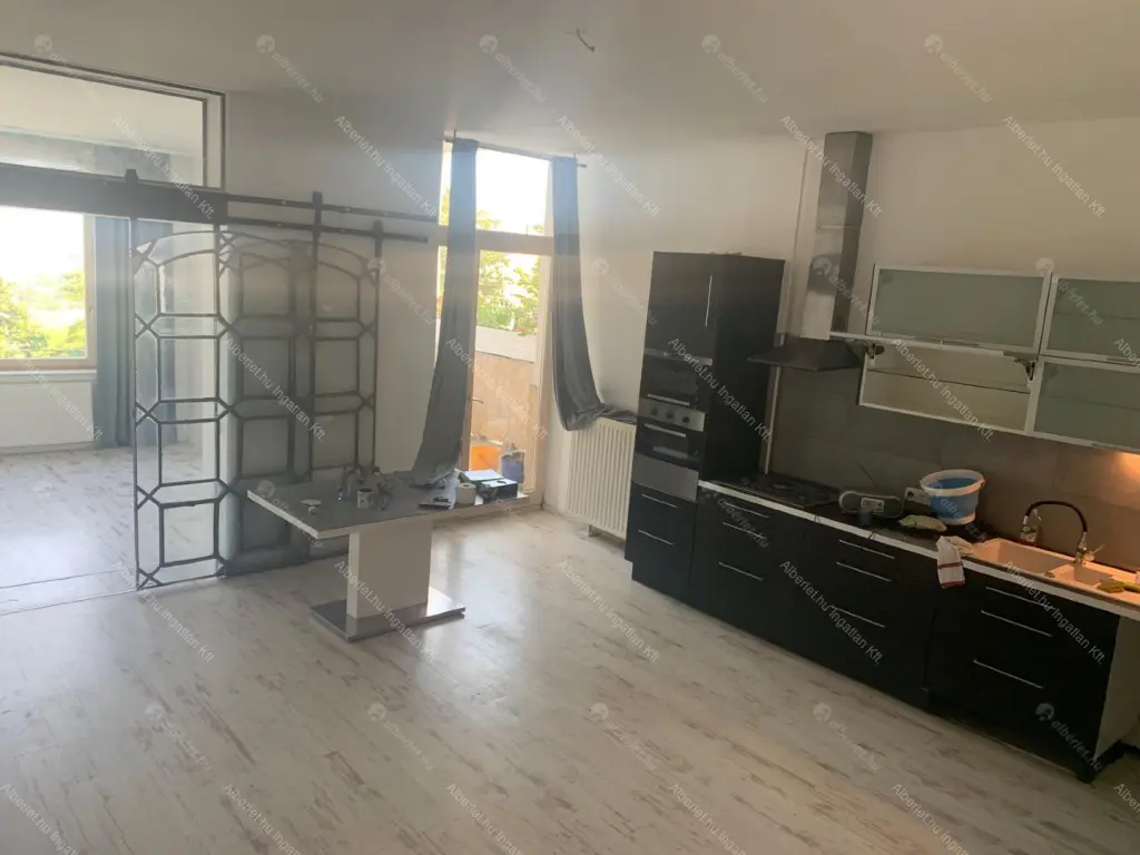 Kiadó albérlet 360000 Ft/hó áron: Budapest, II. kerület  Szemlőhegy utca. Mérete: 77 nm, 2 szobás | Alberlet.hu - 6668388