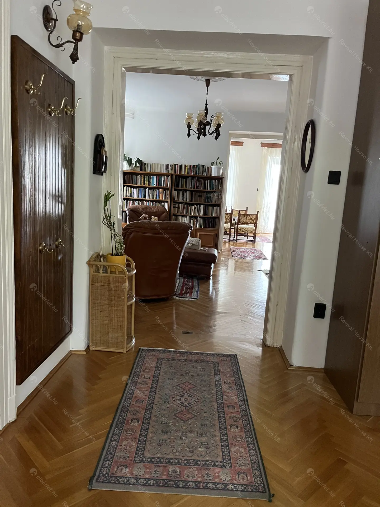 Kiadó albérlet 550000 Ft/hó áron: Budapest, II. kerület  Szépvölgyi út. Mérete: 130 nm, 4 szobás | Alberlet.hu - 6123315