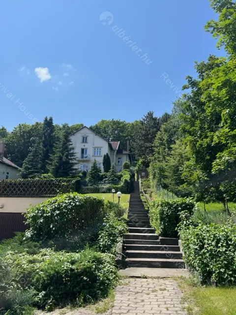 Kiadó albérlet 550000 Ft/hó áron: Budapest, II. kerület  Szépvölgyi út. Mérete: 130 nm, 4 szobás | Alberlet.hu - 6123321