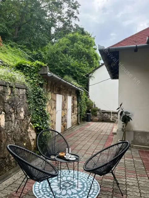 Kiadó albérlet 550000 Ft/hó áron: Budapest, II. kerület  Szépvölgyi út. Mérete: 130 nm, 4 szobás | Alberlet.hu - 6123330