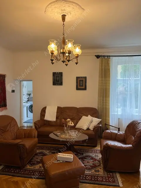 Kiadó albérlet 500000 Ft/hó áron: Budapest, II. kerület  Szépvölgyi út. Mérete: 130 nm, 4 szobás | Alberlet.hu - 6597747