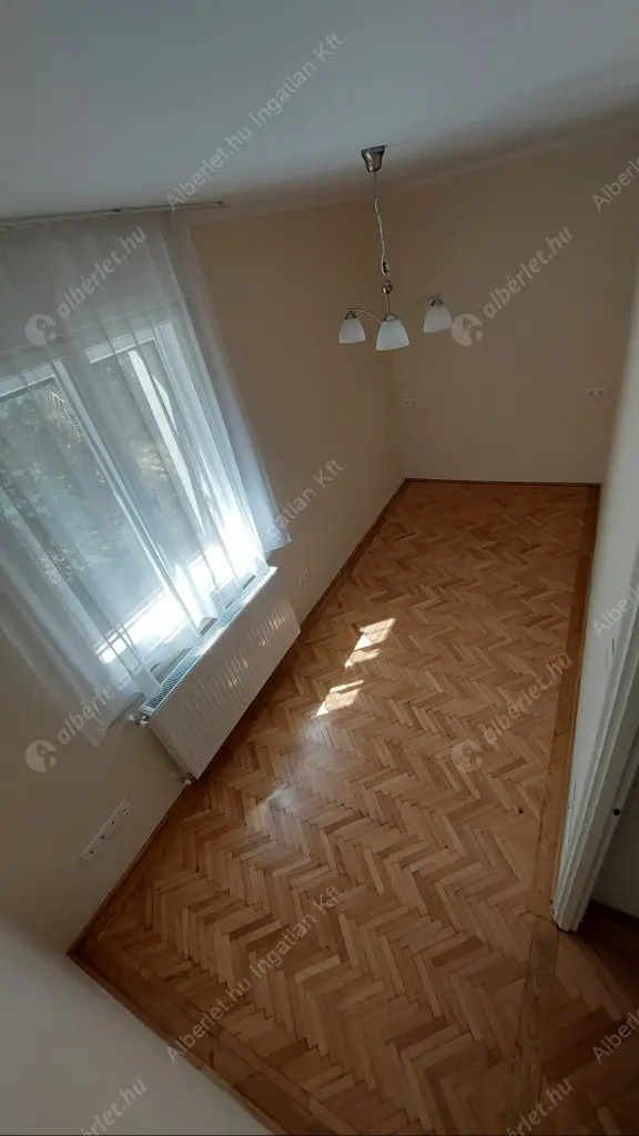 Kiadó albérlet 260000 Ft/hó áron: Budapest, II. kerület  Szépvölgyi út. Mérete: 56 nm, 1 szobás | Alberlet.hu - 6561704