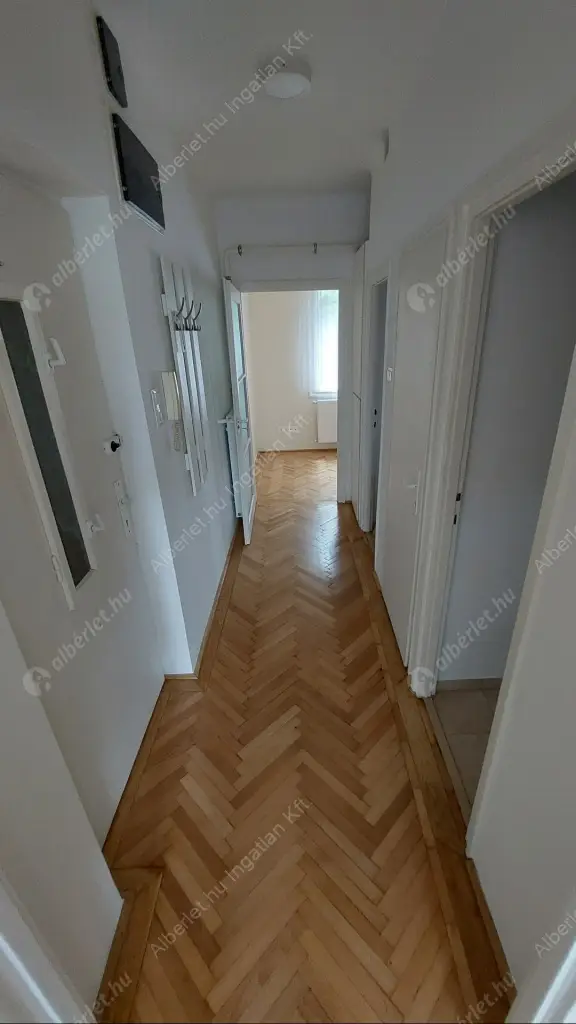 Kiadó albérlet 260000 Ft/hó áron: Budapest, II. kerület  Szépvölgyi út. Mérete: 56 nm, 1 szobás | Alberlet.hu - 6561705
