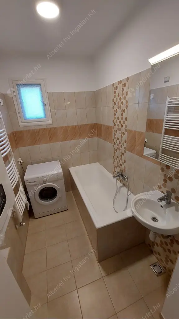 Kiadó albérlet 260000 Ft/hó áron: Budapest, II. kerület  Szépvölgyi út. Mérete: 56 nm, 1 szobás | Alberlet.hu - 6561707