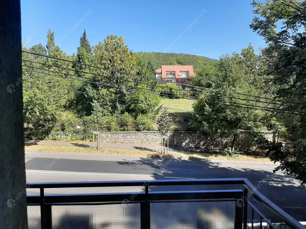 Kiadó albérlet 260000 Ft/hó áron: Budapest, II. kerület  Szépvölgyi út. Mérete: 56 nm, 1 szobás | Alberlet.hu - 6561709