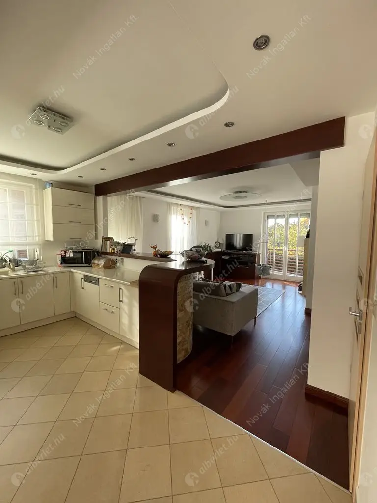 Kiadó albérlet 500000 Ft/hó áron: Budapest, II. kerület  Szépvölgyi út. Mérete: 85 nm, 3 szobás | Alberlet.hu - 6629492