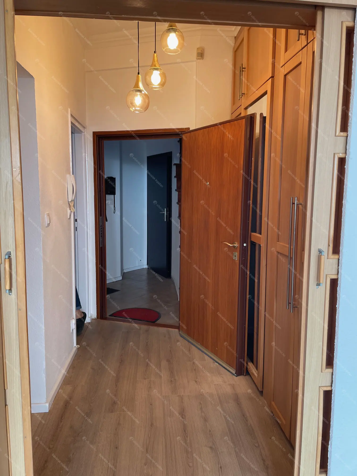 Kiadó albérlet 400000 Ft/hó áron: Budapest, II. kerület  Szeréna köz. Mérete: 90 nm, 2 szobás | Alberlet.hu - 6697519