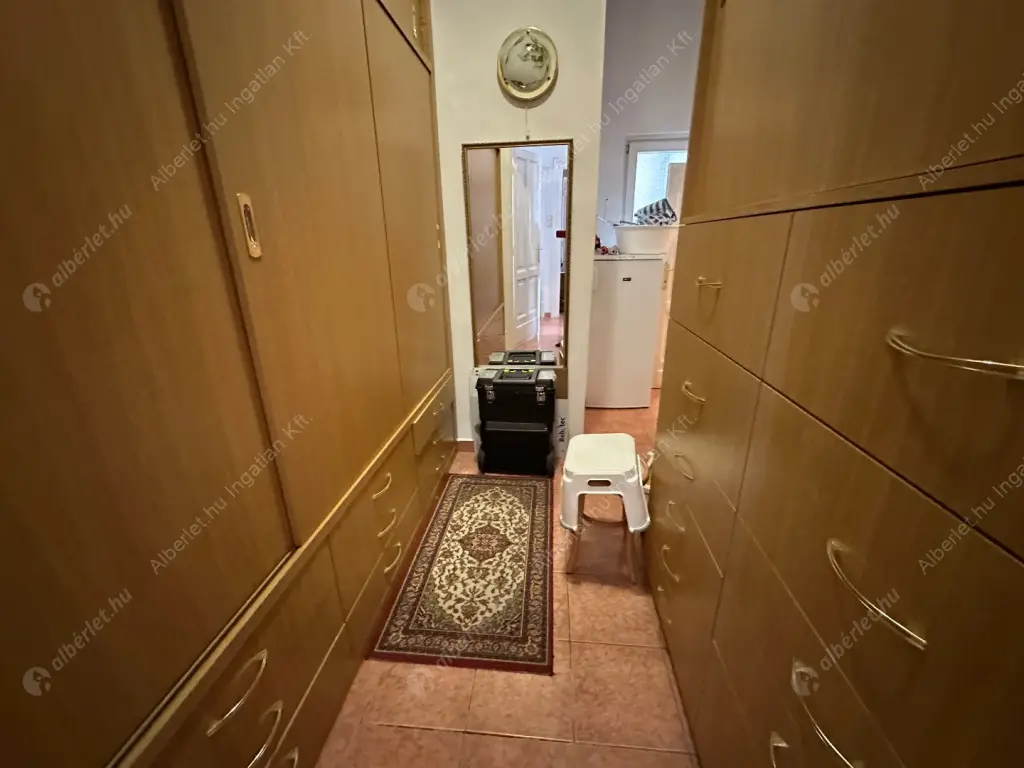 Kiadó albérlet 400000 Ft/hó áron: Budapest, II. kerület  Szilágyi Erzsébet fasor. Mérete: 110 nm, 2 szobás | Alberlet.hu - 6628080