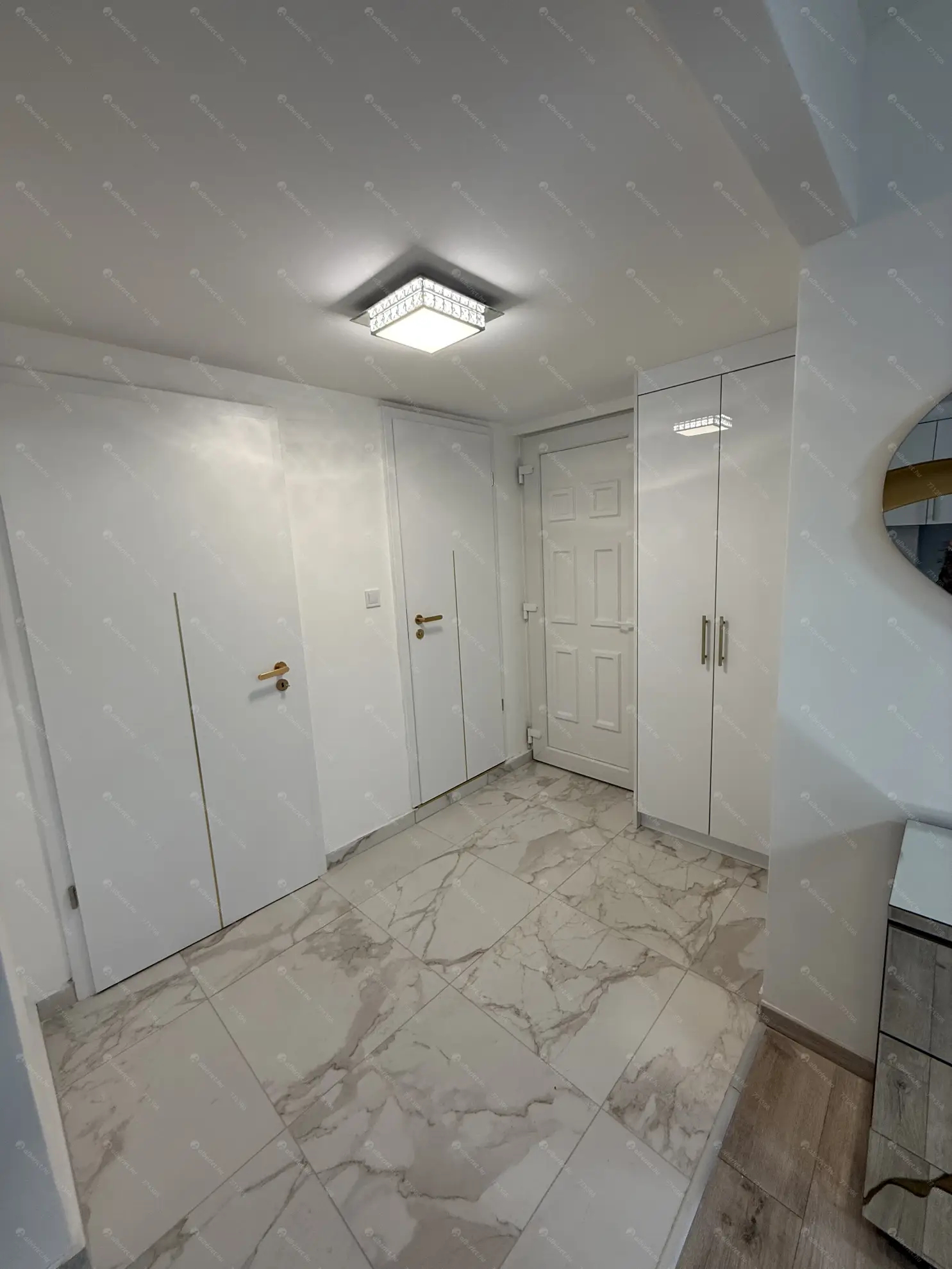 Kiadó albérlet 250000 Ft/hó áron: Budapest, II. kerület  Szilágyi Erzsébet fasor. Mérete: 35 nm, 2 szobás | Alberlet.hu - 6590027