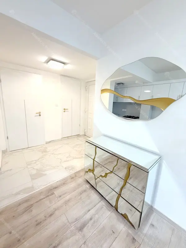 Kiadó albérlet 225000 Ft/hó áron: Budapest, II. kerület  Szilágyi Erzsébet fasor. Mérete: 36 nm, 1 szobás | Alberlet.hu - 6648749