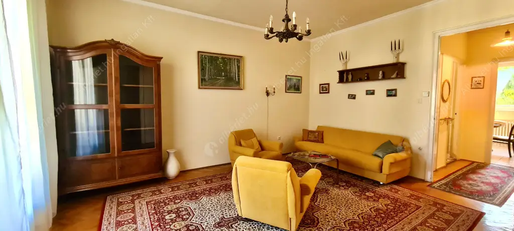 Kiadó albérlet 280000 Ft/hó áron: Budapest, II. kerület  Szilágyi Erzsébet fasor. Mérete: 63 nm, 2 szobás | Alberlet.hu - 6582601