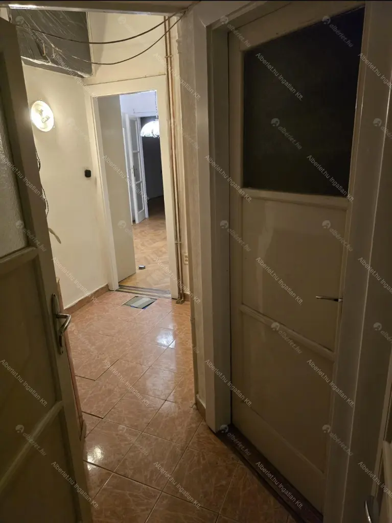 Kiadó albérlet 440000 Ft/hó áron: Budapest, II. kerület  Szilágyi Erzsébet fasor. Mérete: 93 nm, 4 szobás | Alberlet.hu - 6670967