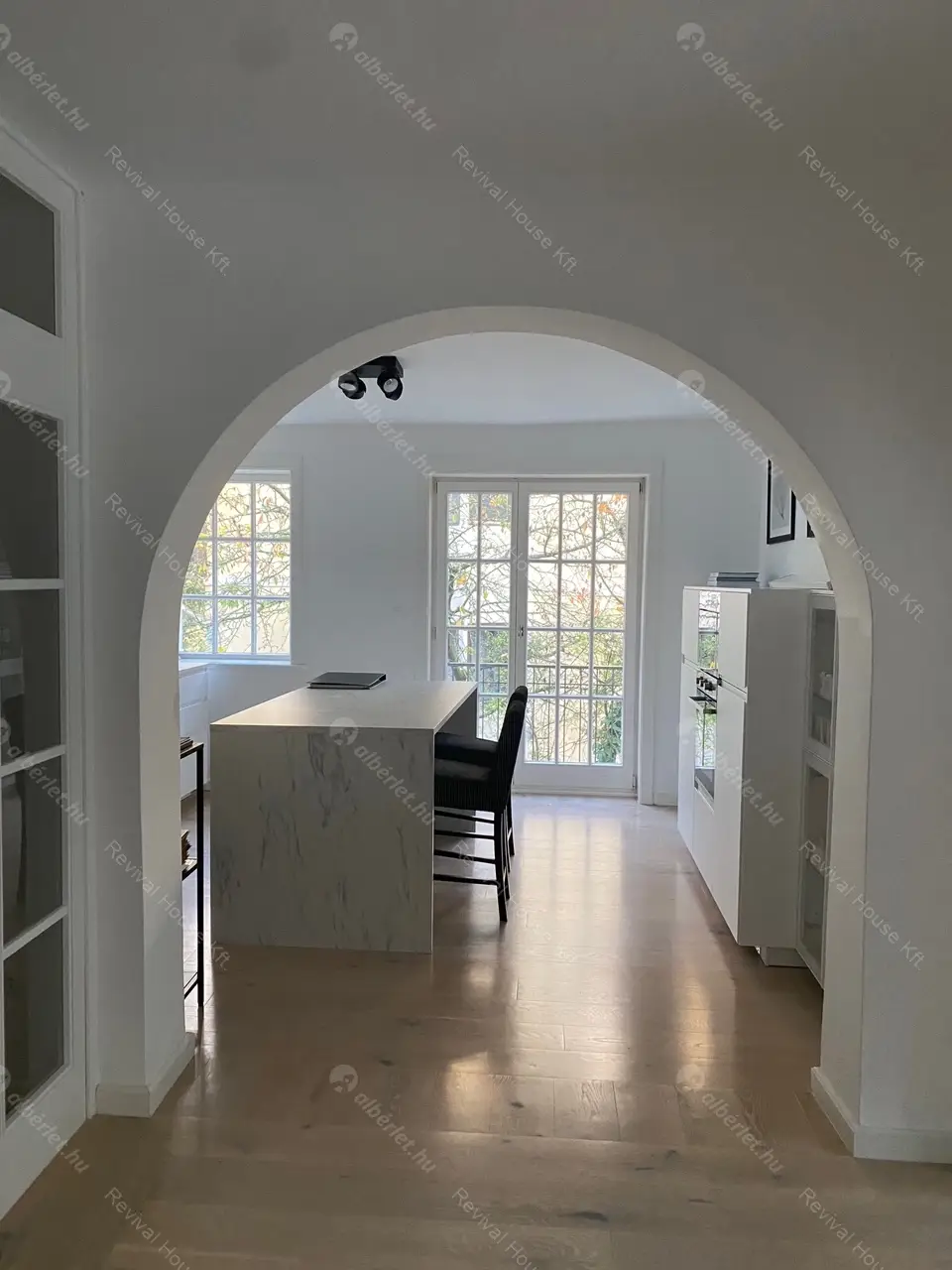 Kiadó albérlet 1232000 Ft/hó áron: Budapest, II. kerület  Tárnok utca. Mérete: 260 nm, 4 szobás | Alberlet.hu - 6169236