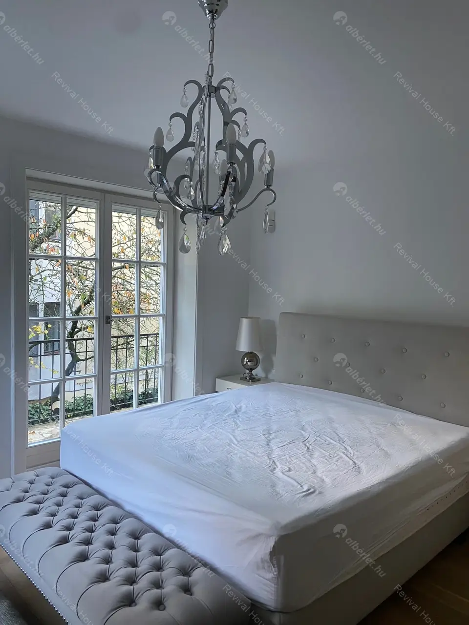 Kiadó albérlet 1232000 Ft/hó áron: Budapest, II. kerület  Tárnok utca. Mérete: 260 nm, 4 szobás | Alberlet.hu - 6169243