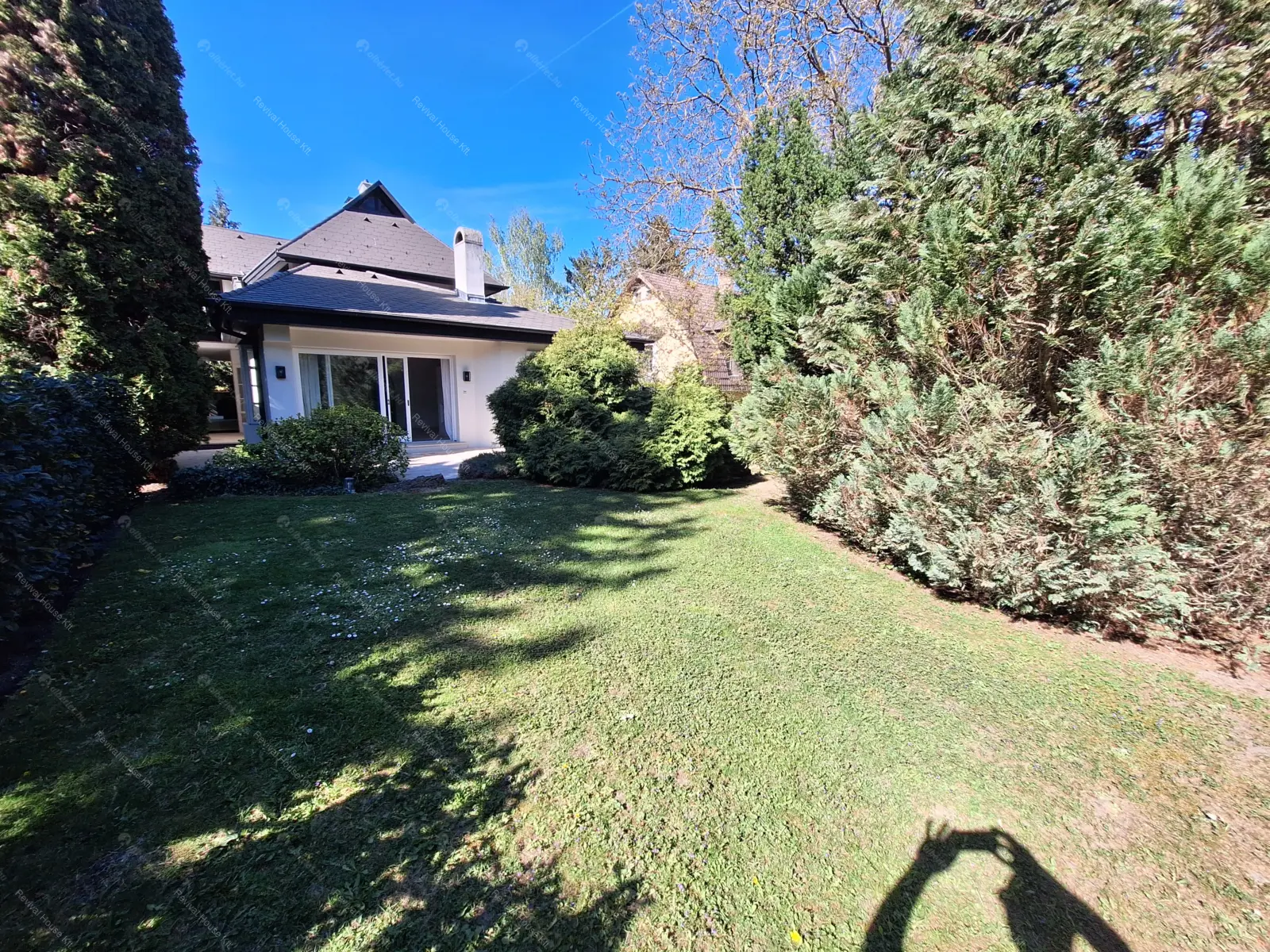 Kiadó albérlet 1166000 Ft/hó áron: Budapest, II. kerület  Tárnok utca. Mérete: 260 nm, 4 szobás | Alberlet.hu - 6707046