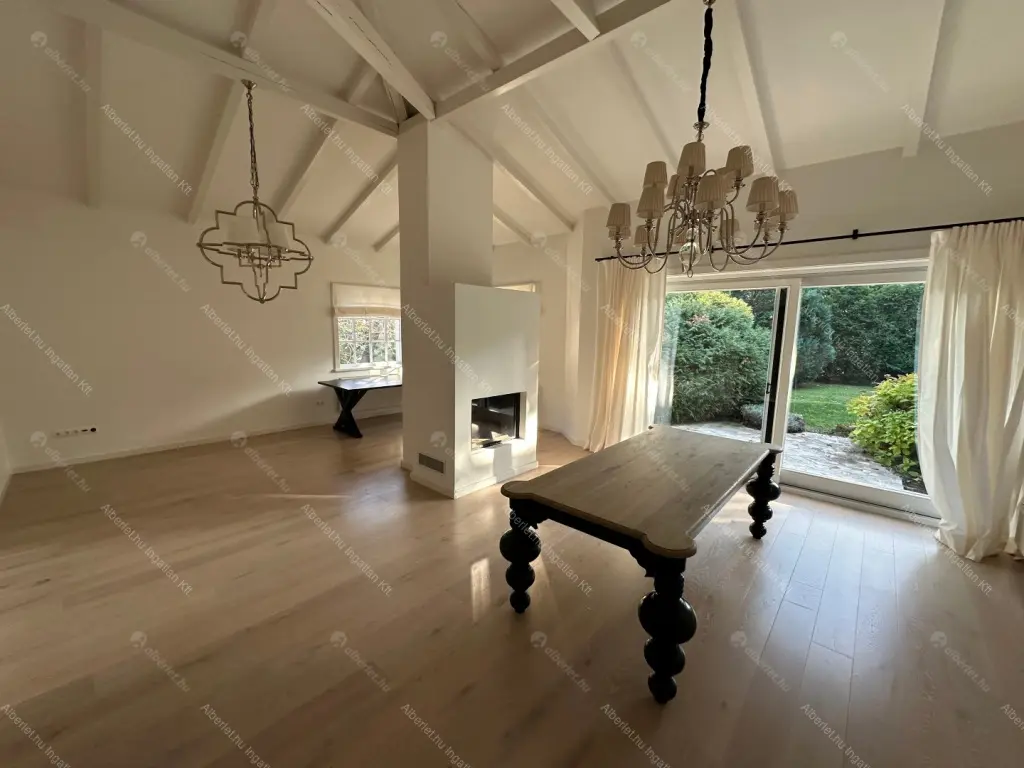 Kiadó albérlet 1151000 Ft/hó áron: Budapest, II. kerület  Tárnok utca. Mérete: 260 nm, 4 szobás | Alberlet.hu - 6681966