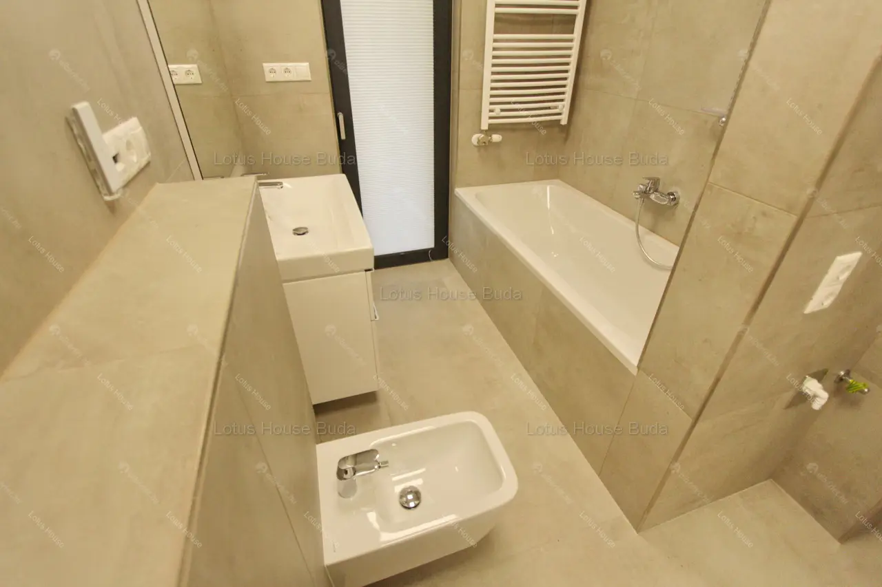 Kiadó albérlet 527000 Ft/hó áron: Budapest, II. kerület  Tárogató út. Mérete: 85 nm, 3 szobás | Alberlet.hu - 6698701