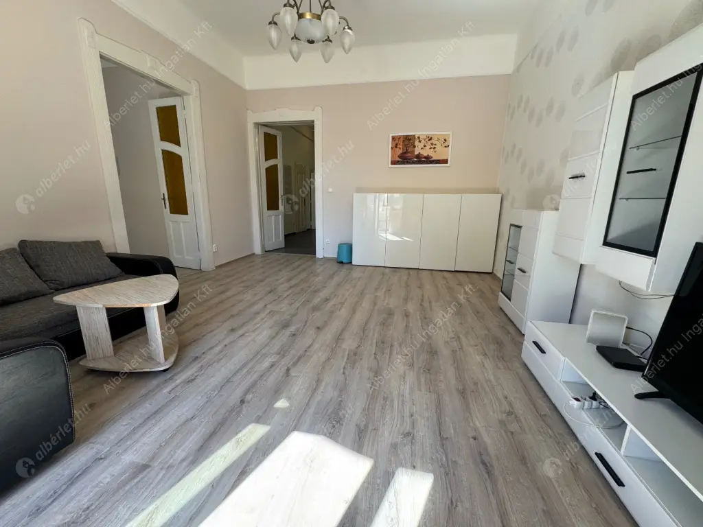 Kiadó albérlet 328000 Ft/hó áron: Budapest, II. kerület  Tölgyfa utca. Mérete: 95 nm, 3 szobás | Alberlet.hu - 6563450