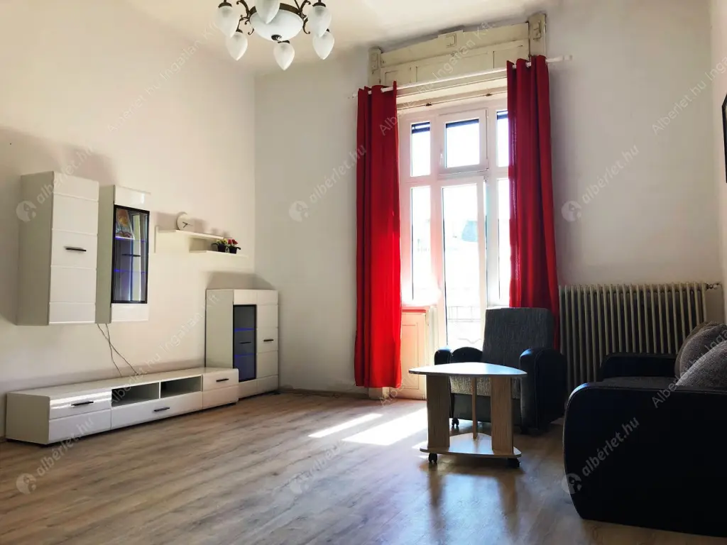Kiadó albérlet 328000 Ft/hó áron: Budapest, II. kerület  Tölgyfa utca. Mérete: 95 nm, 3 szobás | Alberlet.hu - 6563459