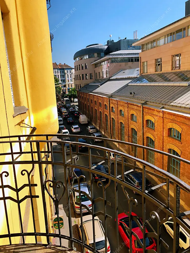 Kiadó albérlet 328000 Ft/hó áron: Budapest, II. kerület  Tölgyfa utca. Mérete: 95 nm, 3 szobás | Alberlet.hu - 6563464