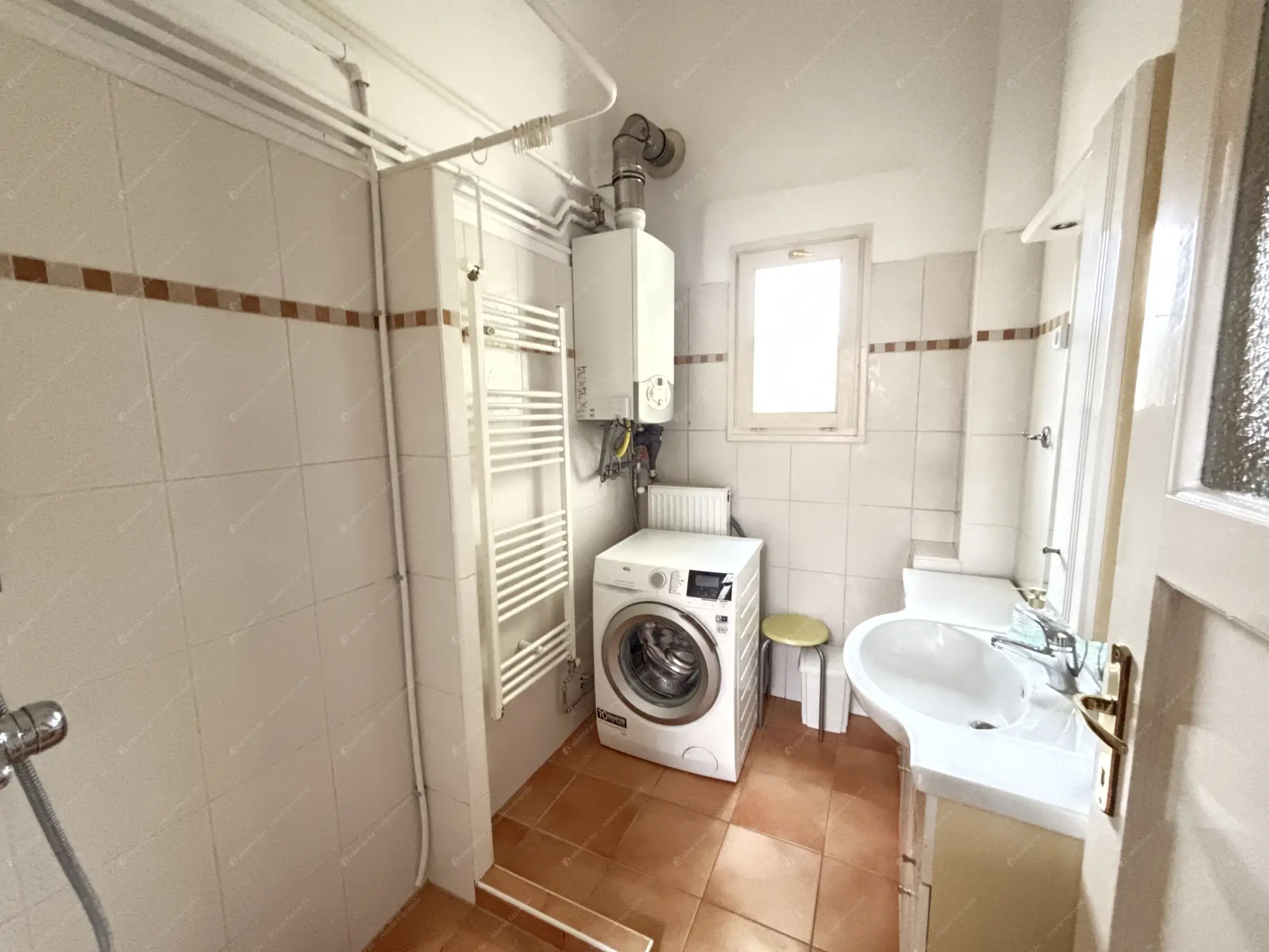 Kiadó albérlet 180000 Ft/hó áron: Budapest, II. kerület  Török utca. Mérete: 45 nm, 1 szobás | Alberlet.hu - 6604778