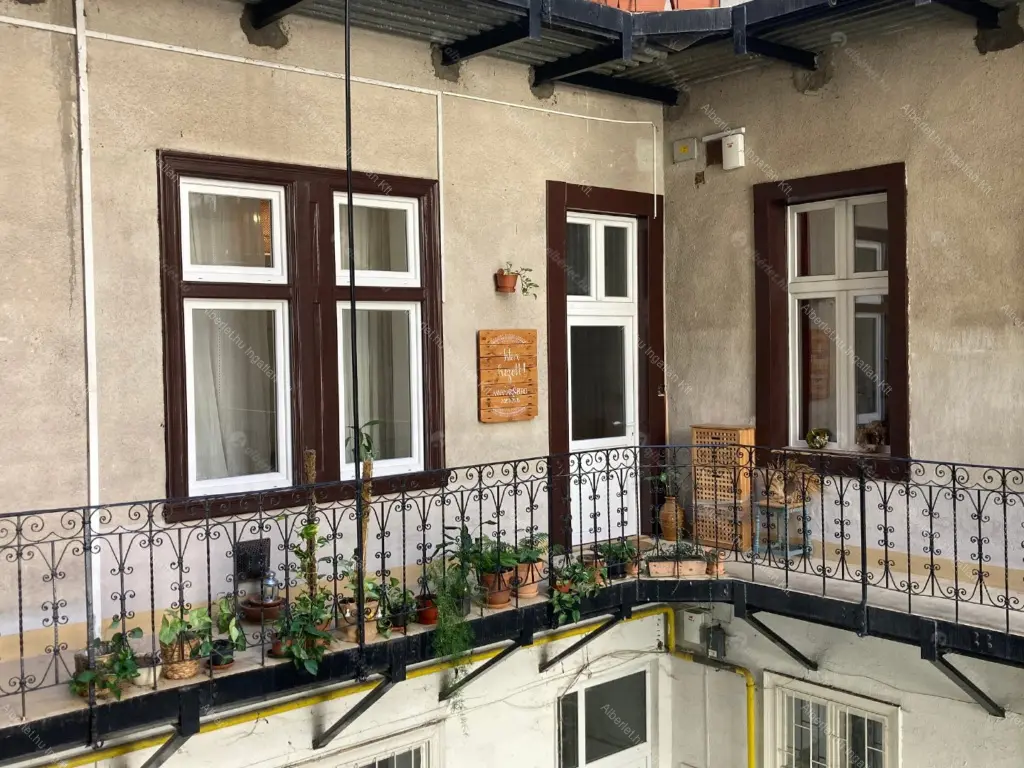 Kiadó albérlet 300000 Ft/hó áron: Budapest, II. kerület  Török utca. Mérete: 54 nm, 2 szobás | Alberlet.hu - 6675991