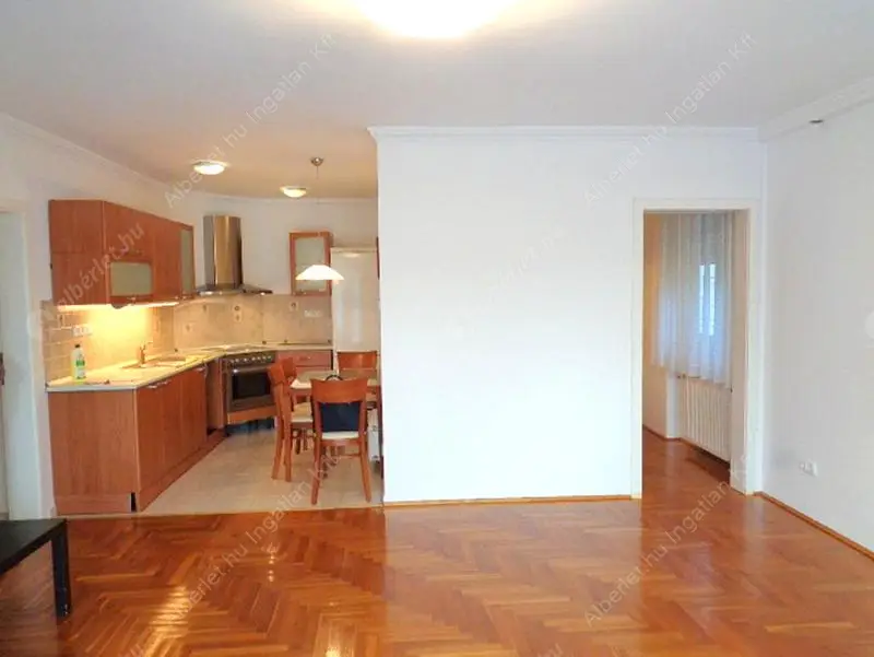 Kiadó albérlet 400000 Ft/hó áron: Budapest, II. kerület  Törökvész út. Mérete: 70 nm, 2 szobás | Alberlet.hu - 6558355