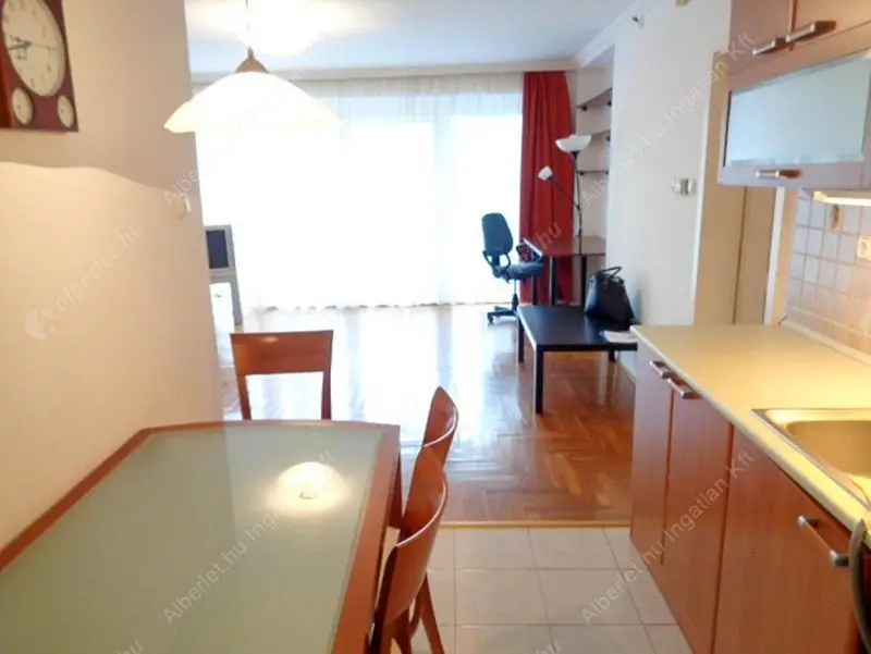 Kiadó albérlet 400000 Ft/hó áron: Budapest, II. kerület  Törökvész út. Mérete: 70 nm, 2 szobás | Alberlet.hu - 6558361