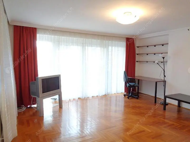 Kiadó albérlet 400000 Ft/hó áron: Budapest, II. kerület  Törökvész út. Mérete: 70 nm, 2 szobás | Alberlet.hu - 6620214