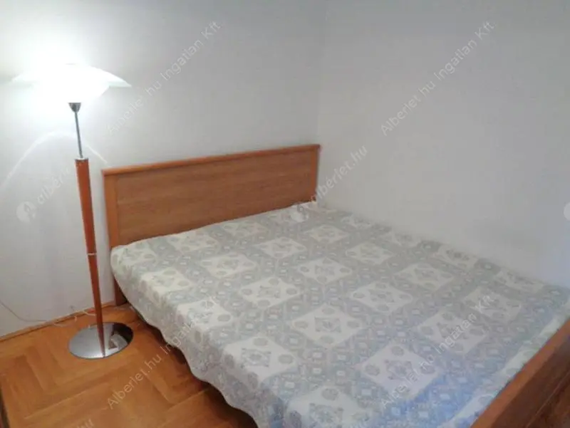 Kiadó albérlet 400000 Ft/hó áron: Budapest, II. kerület  Törökvész út. Mérete: 70 nm, 2 szobás | Alberlet.hu - 6620225